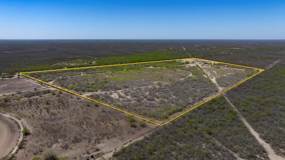 1205 Hwy 44 Highway W San Diego, TX 78384