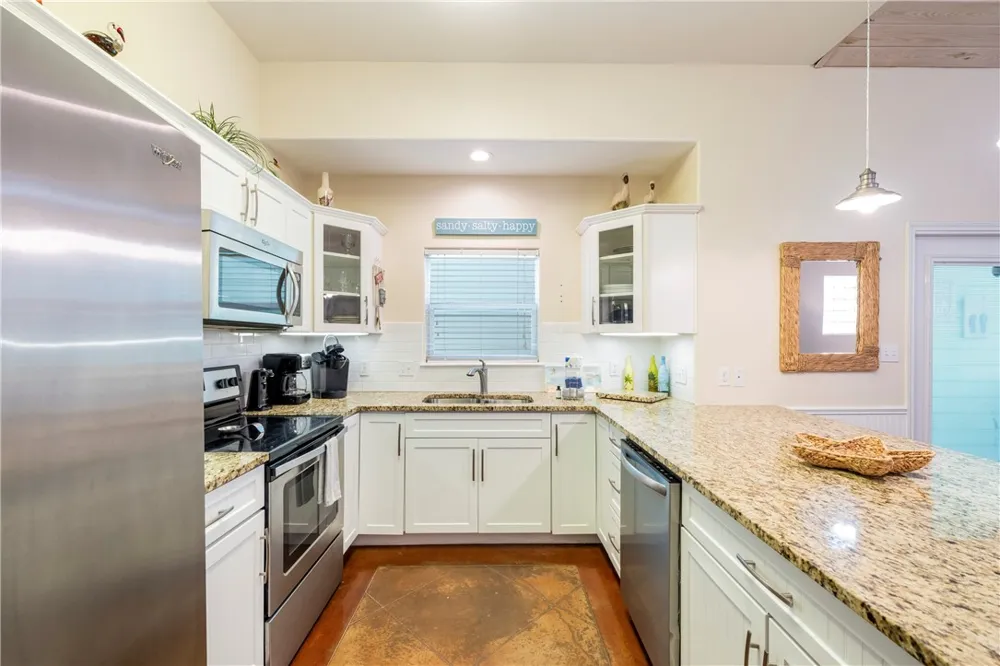 2212 State Highway 361 #202 Port Aransas, TX 78373