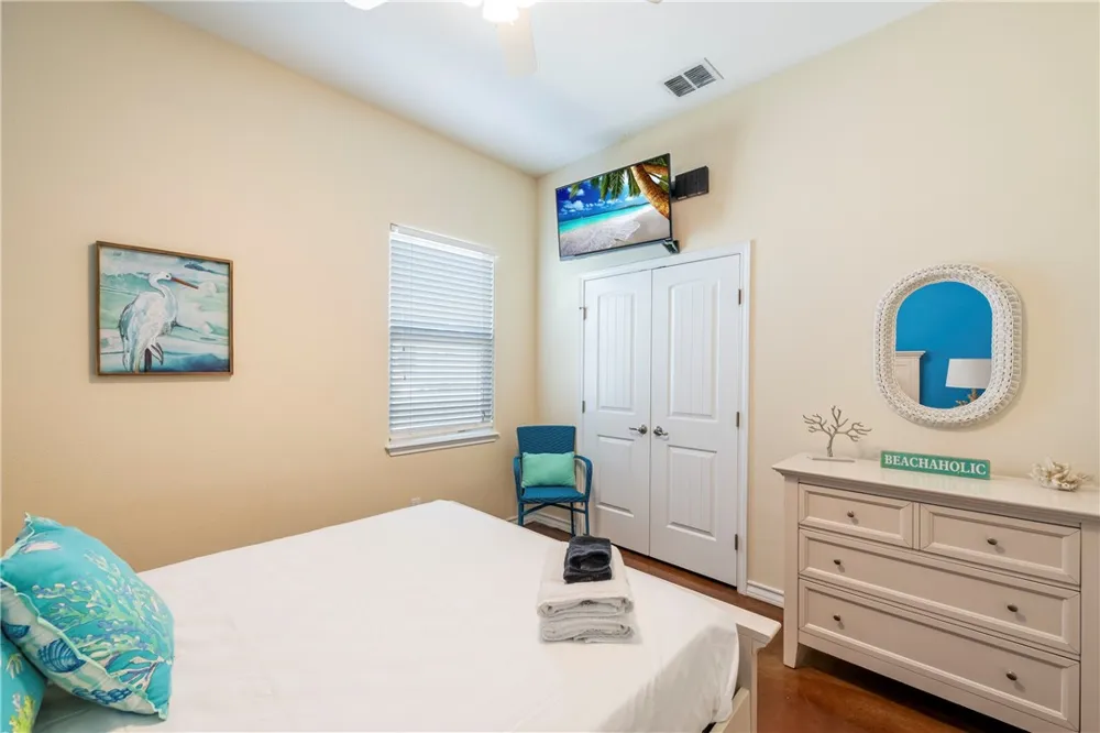 2212 State Highway 361 #202 Port Aransas, TX 78373