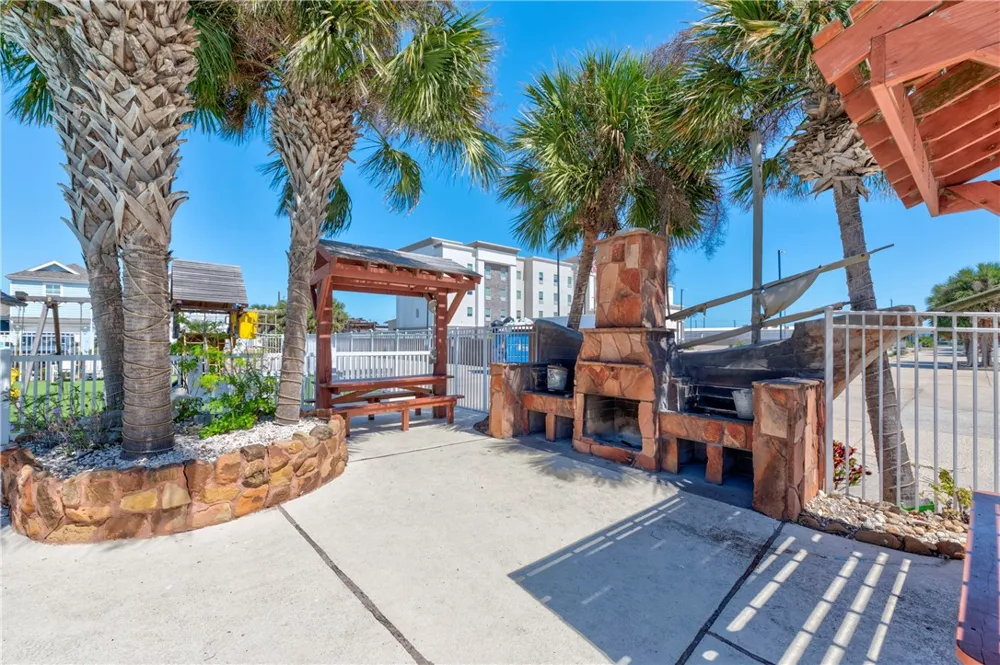 2212 State Highway 361 #202 Port Aransas, TX 78373
