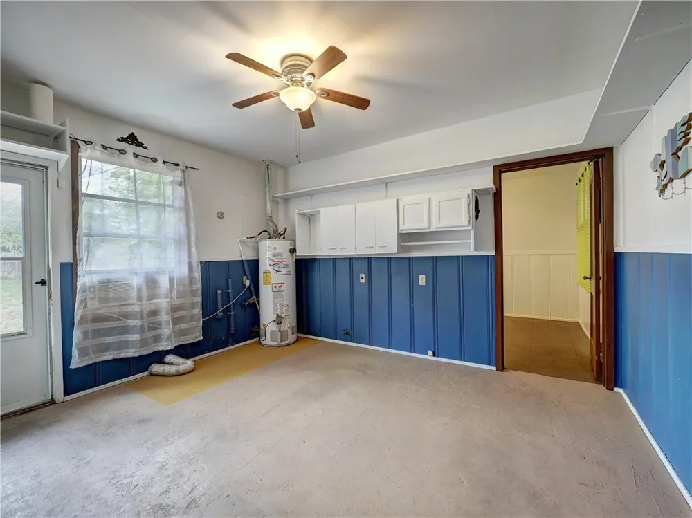 324 S 8th Street Aransas Pass, TX 78336