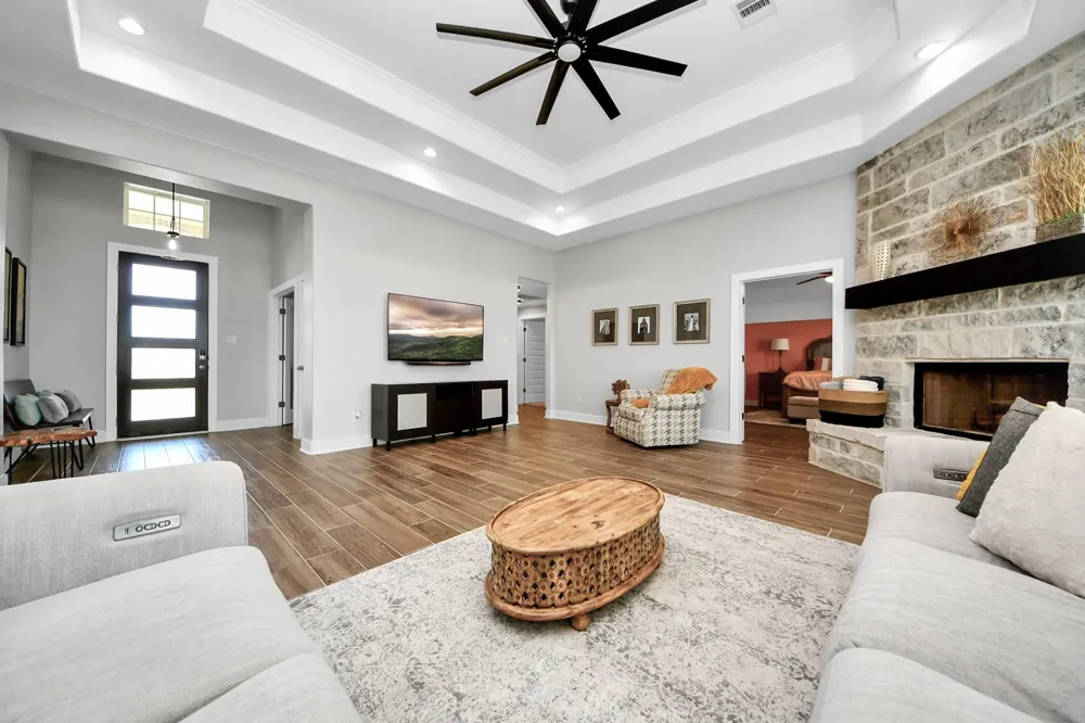 7723 Stratford Hall Drive Rosharon, TX 77583