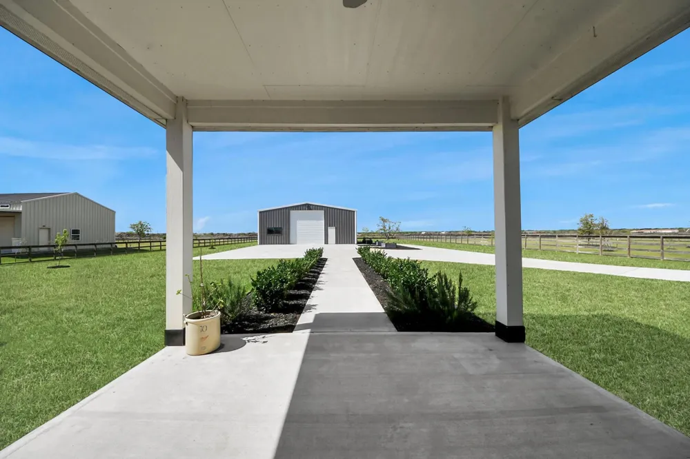 7723 Stratford Hall Drive Rosharon, TX 77583
