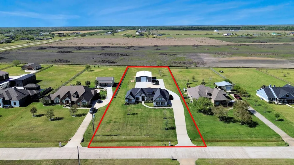 7723 Stratford Hall Drive Rosharon, TX 77583