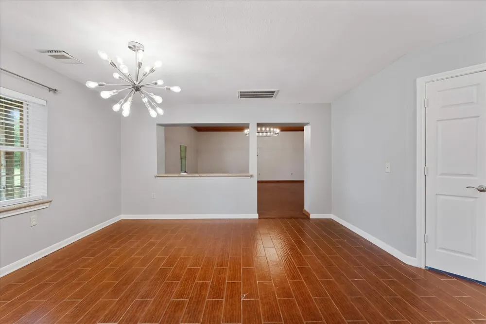 9250 County Road 302 Plantersville, TX 77363