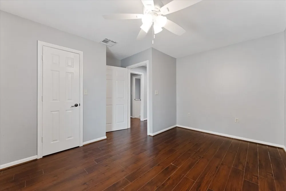 9250 County Road 302 Plantersville, TX 77363