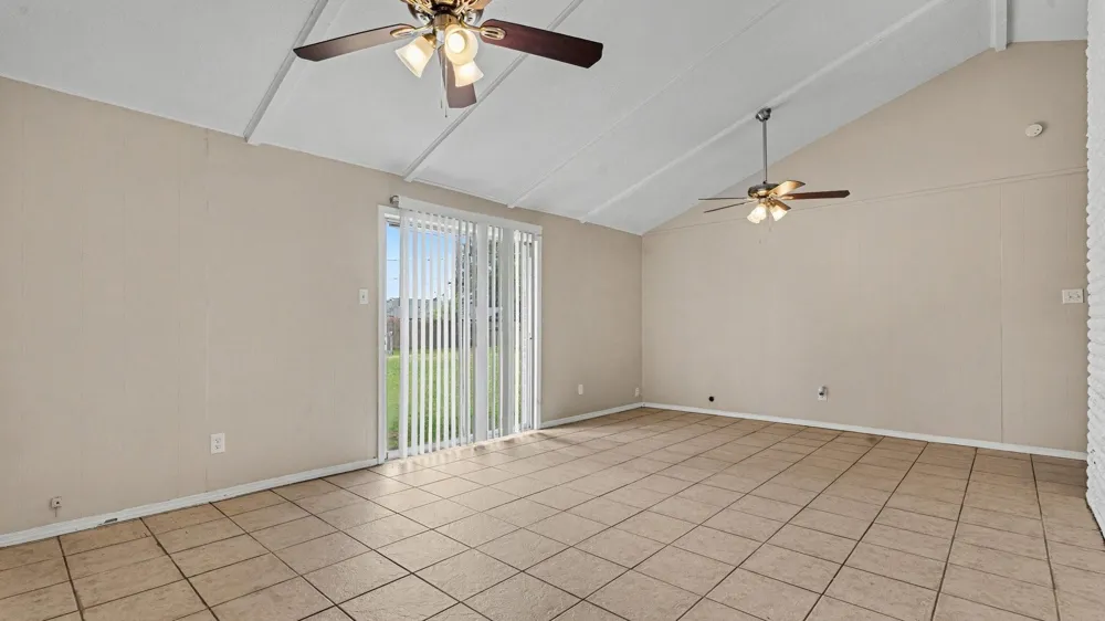 722 Fall Creek Drive Houston, TX 77336