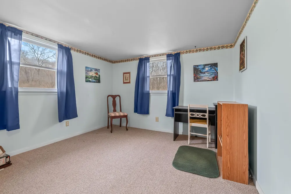 104 Mcclellan Street Hillsdale, MI 49242