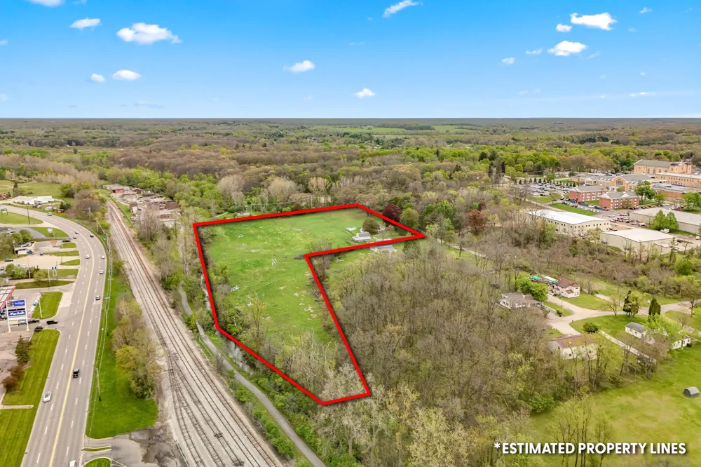 104 Mcclellan Street Hillsdale, MI 49242