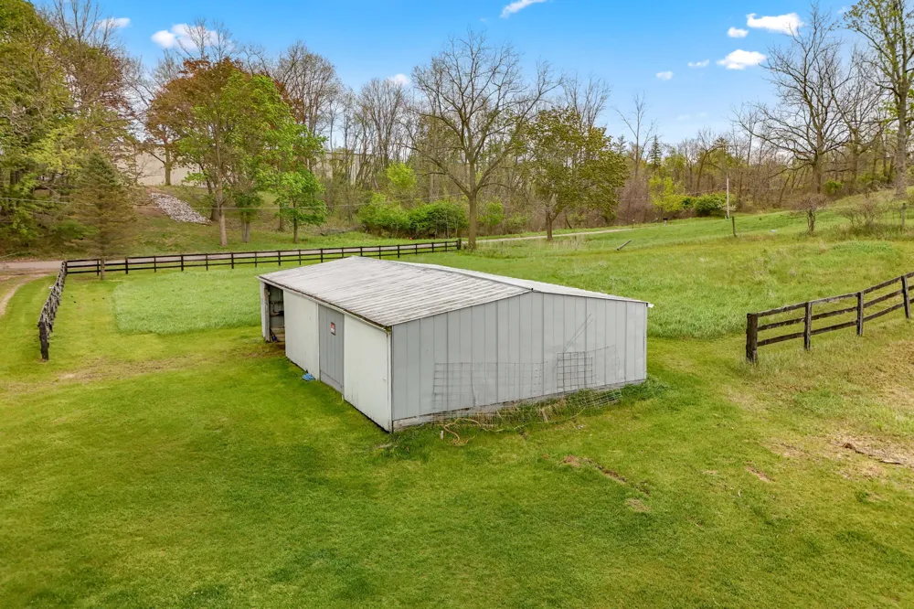 104 Mcclellan Street Hillsdale, MI 49242