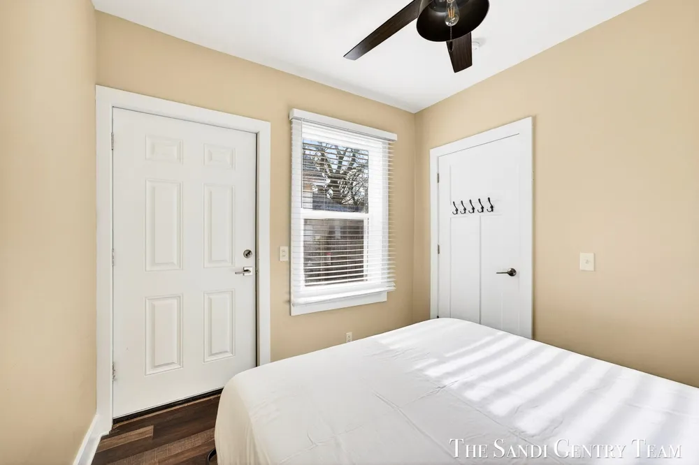 209 Clinton Avenue Grand Haven, MI 49417