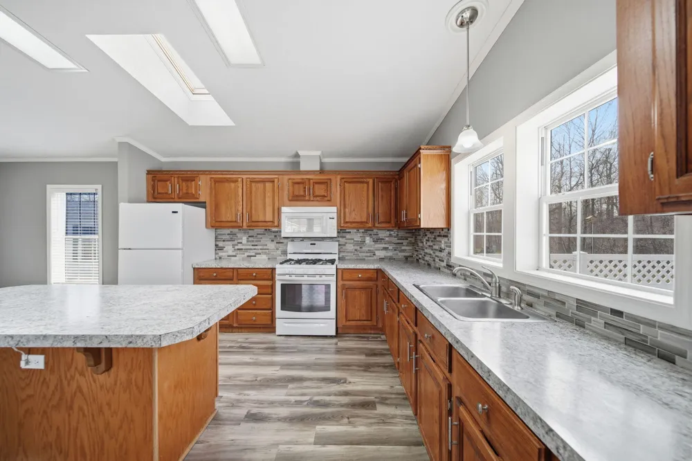 701 Missouri River Drive Adrian, MI 49221