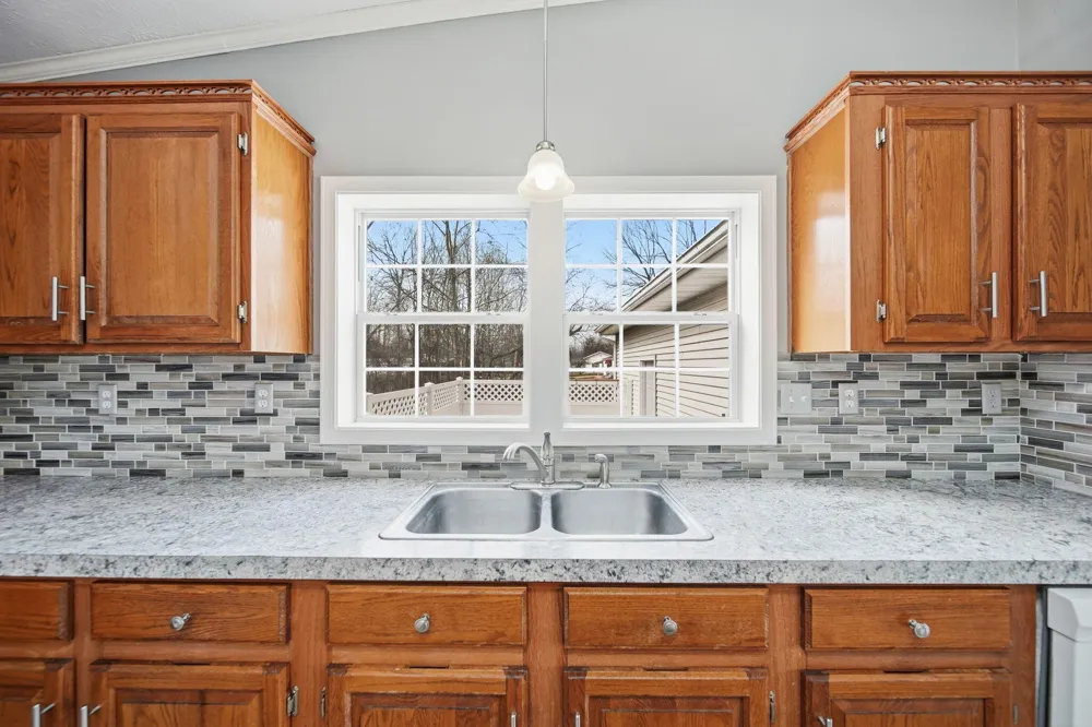 701 Missouri River Drive Adrian, MI 49221