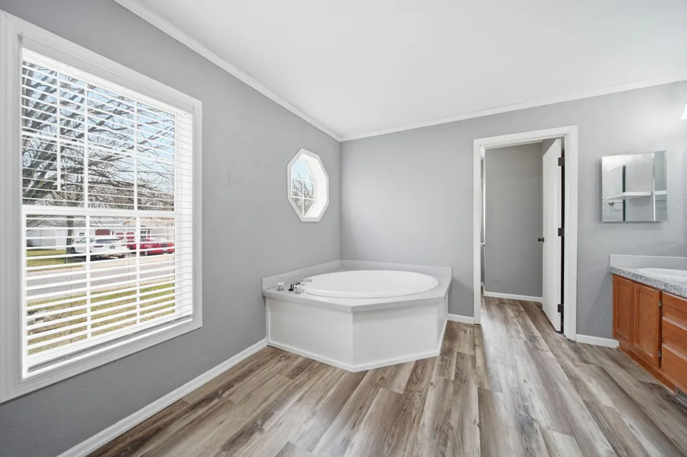 701 Missouri River Drive Adrian, MI 49221