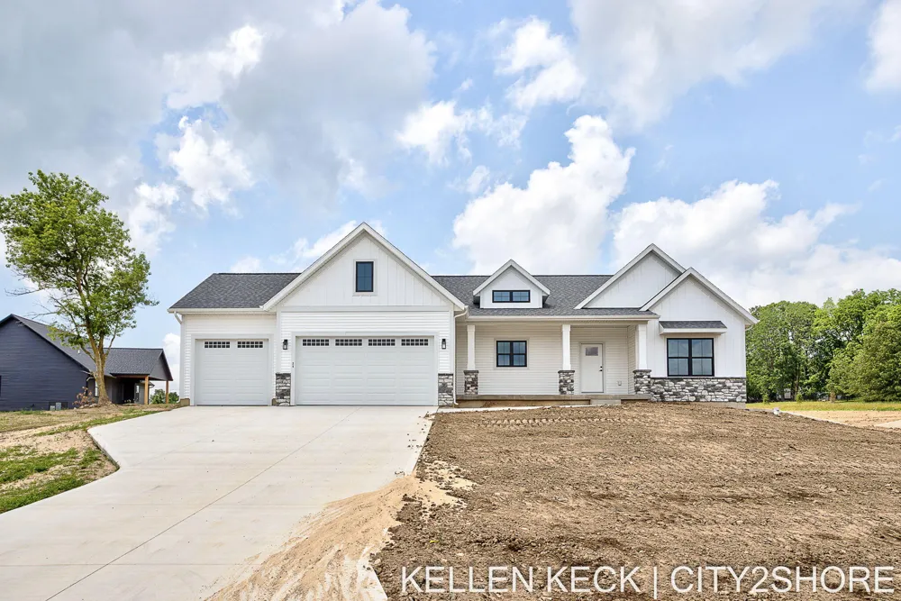 11325 Bancroft Way SE Alto, MI 49302