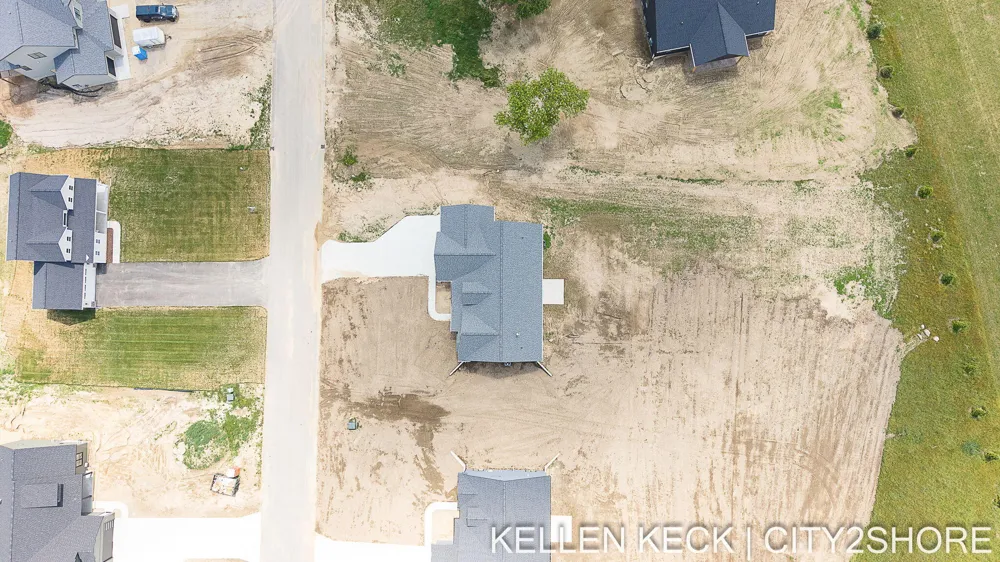 11325 Bancroft Way SE Alto, MI 49302