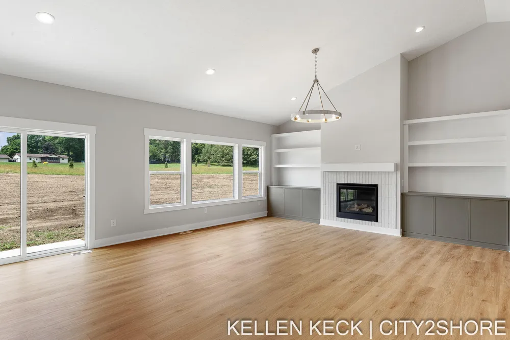 11325 Bancroft Way SE Alto, MI 49302