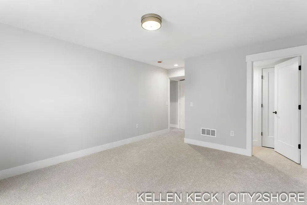 11325 Bancroft Way SE Alto, MI 49302