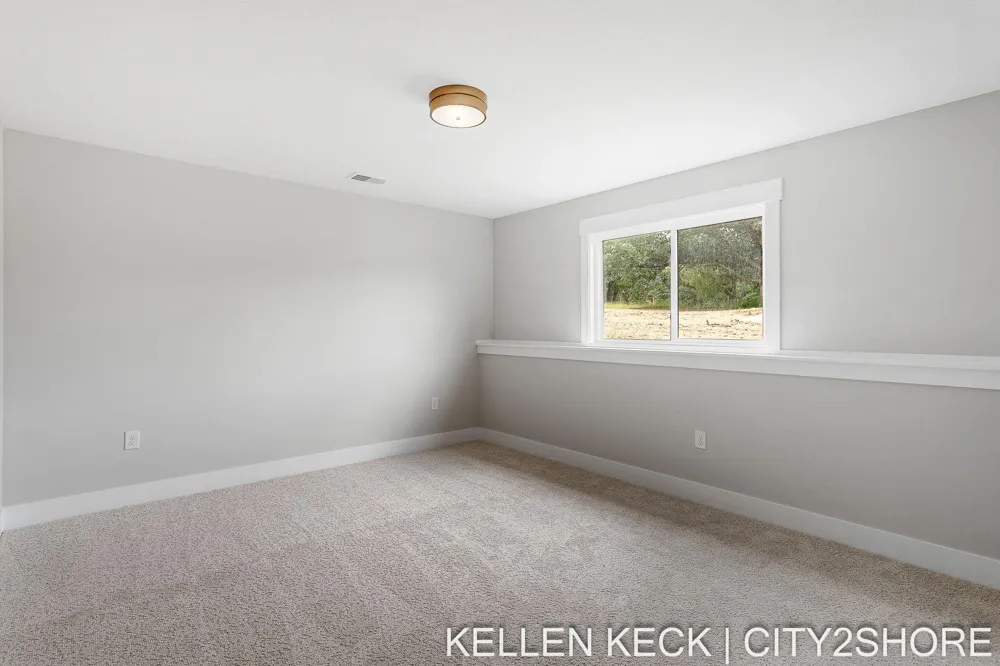 11325 Bancroft Way SE Alto, MI 49302