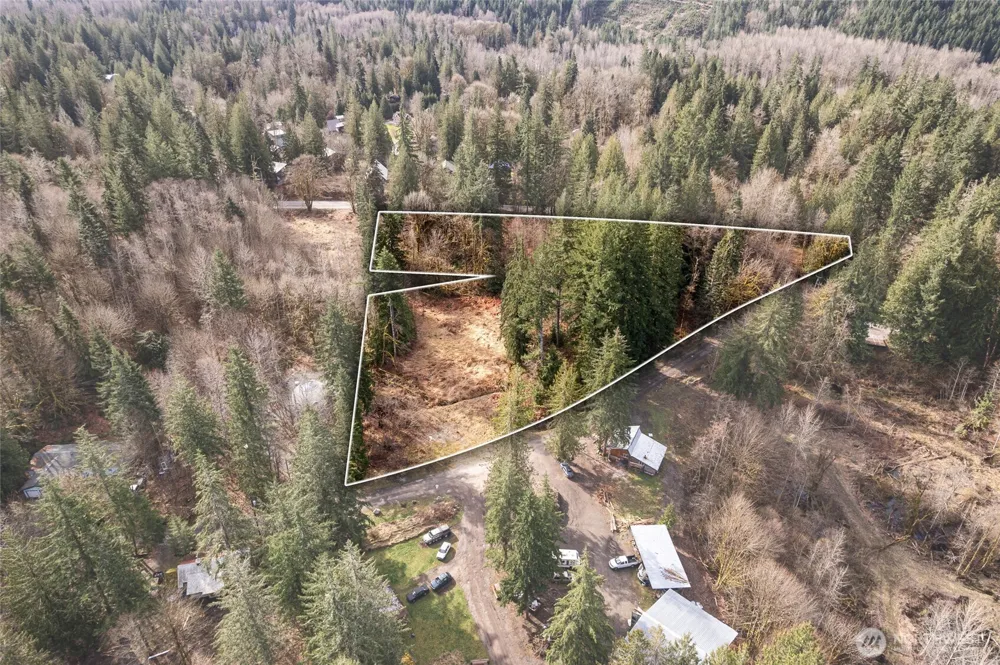 10211 Mt Baker Hwy Deming, WA 98244