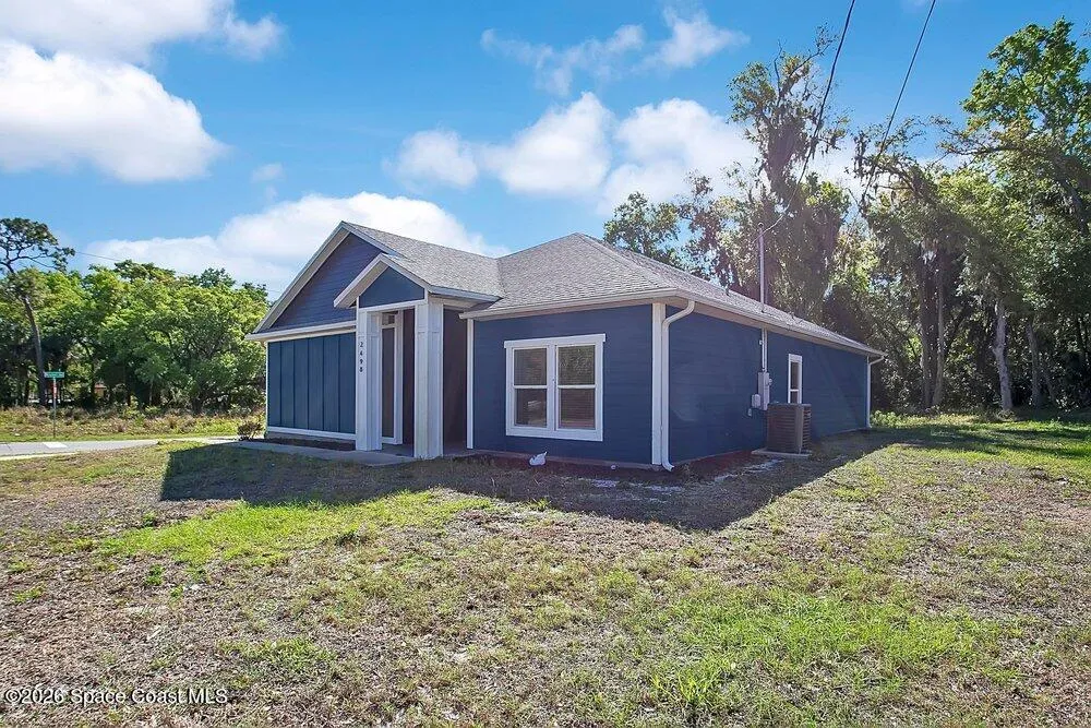 2498 Mitchell Avenue Mims, FL 32754