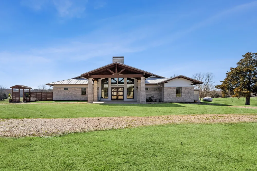 1818 County Road 1151 Cumby, TX 75433