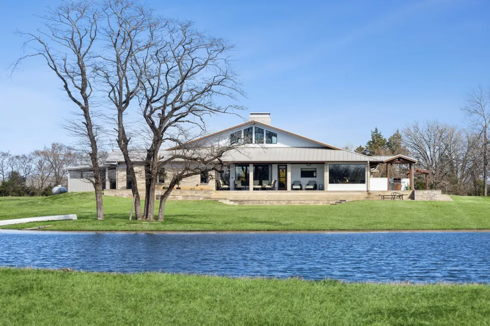 1818 County Road 1151 Cumby, TX 75433