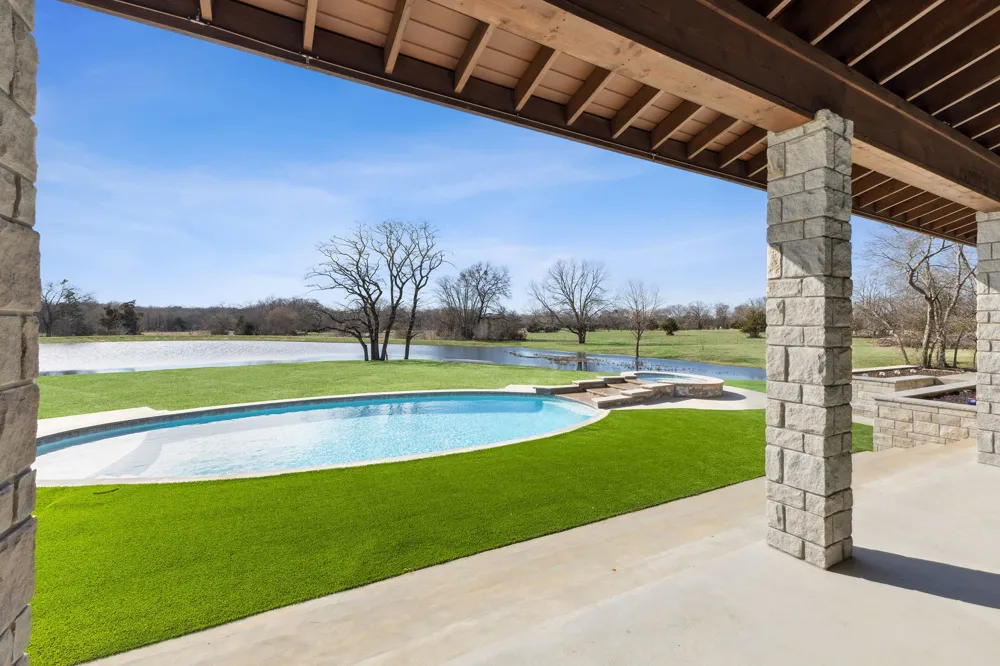 1818 County Road 1151 Cumby, TX 75433