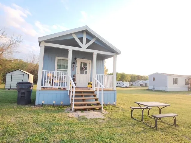 370 SIOUX Quitman, TX 75783