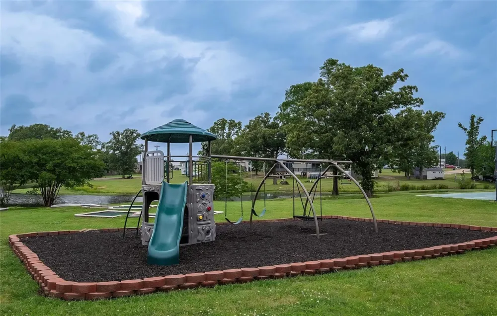 370 SIOUX Quitman, TX 75783