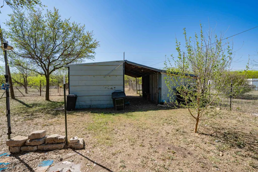 814 Texas Street Stamford, TX 79553