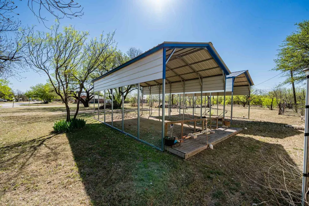 814 Texas Street Stamford, TX 79553