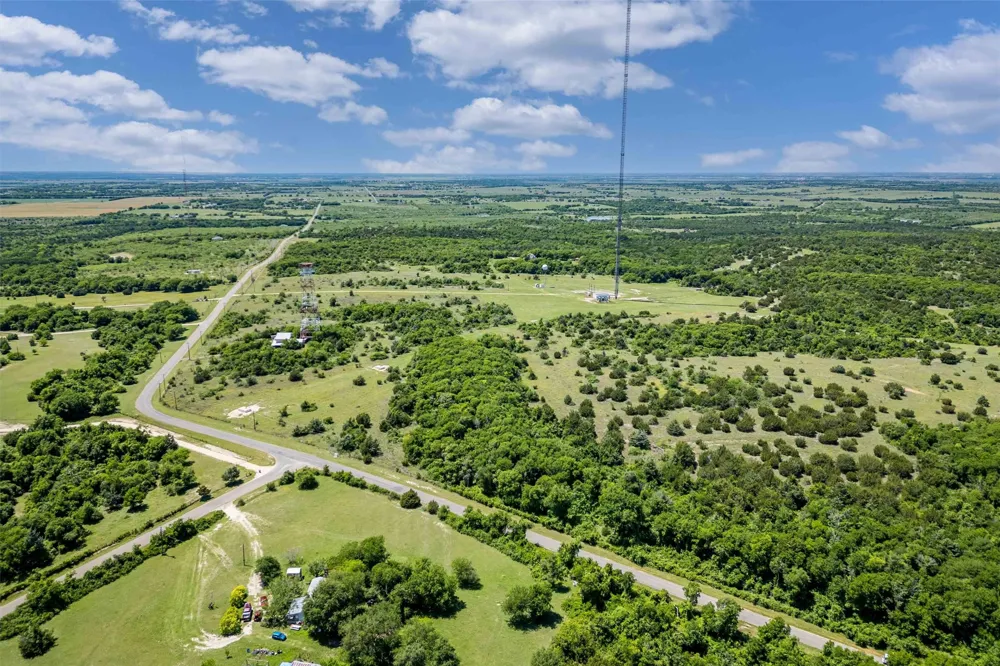 23 Winchester Drive Moody, TX 76557
