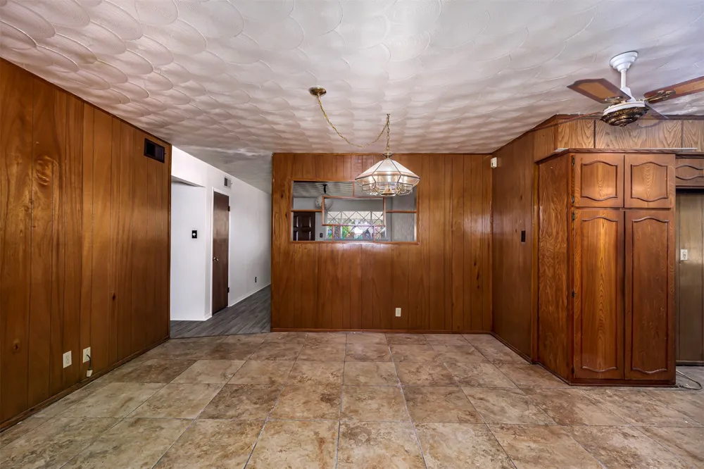 4557 Dee Lane Haltom City, TX 76117