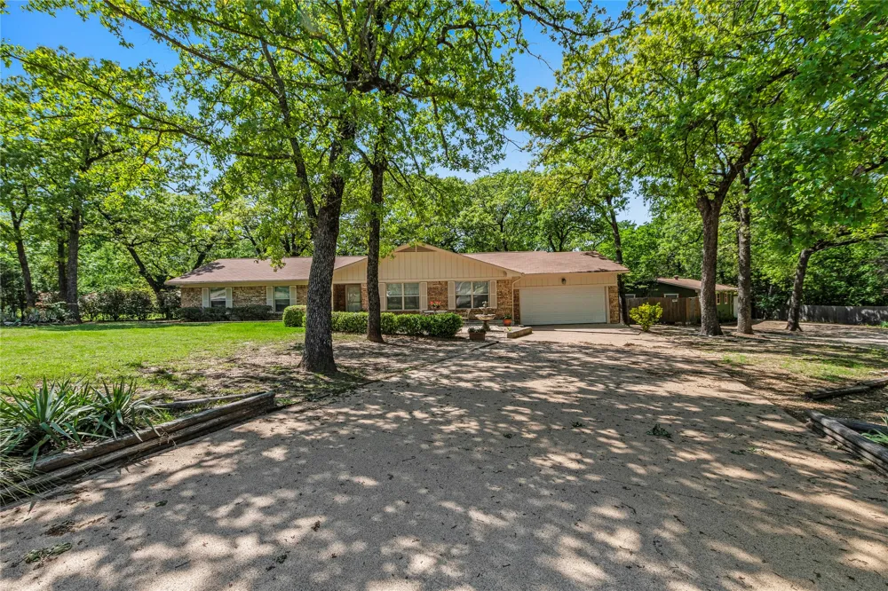 125 Harrell Street Gun Barrel City, TX 75156