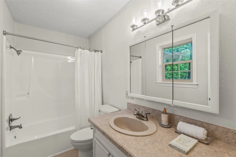 125 Harrell Street Gun Barrel City, TX 75156