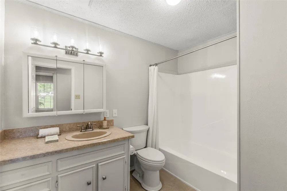 125 Harrell Street Gun Barrel City, TX 75156
