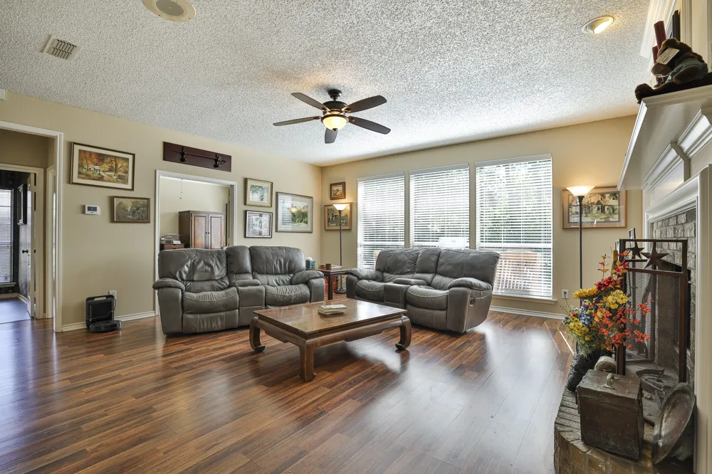 7129 Aspen Wood Trail Fort Worth, TX 76132