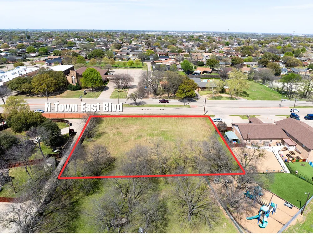 330 Town East Boulevard Sunnyvale, TX 75182