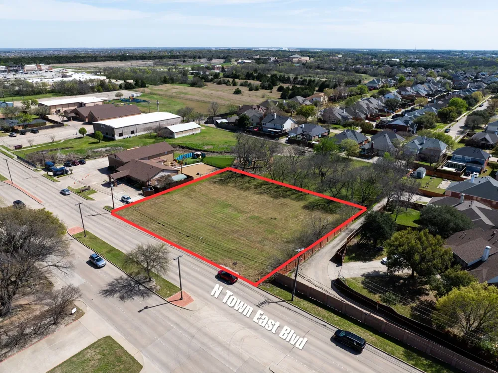 330 Town East Boulevard Sunnyvale, TX 75182