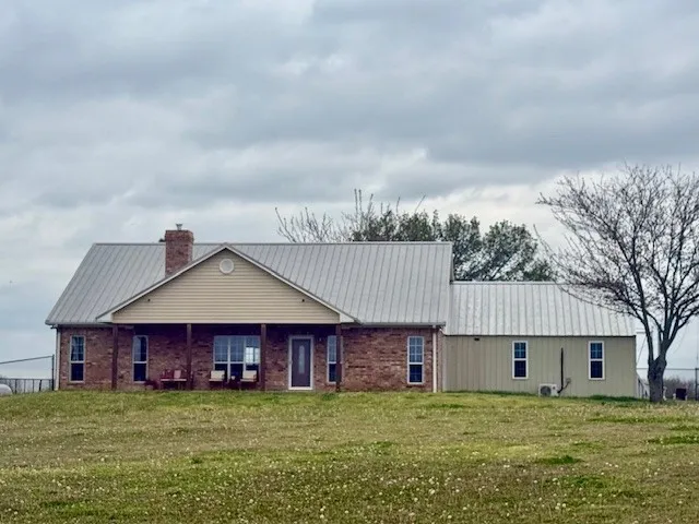 898 Farm Road 1700 Clarksville, TX 75426