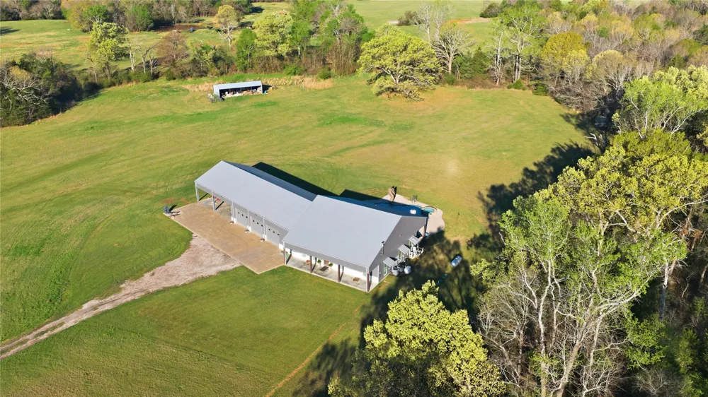 13001 County Road 3300 Brownsboro, TX 75756
