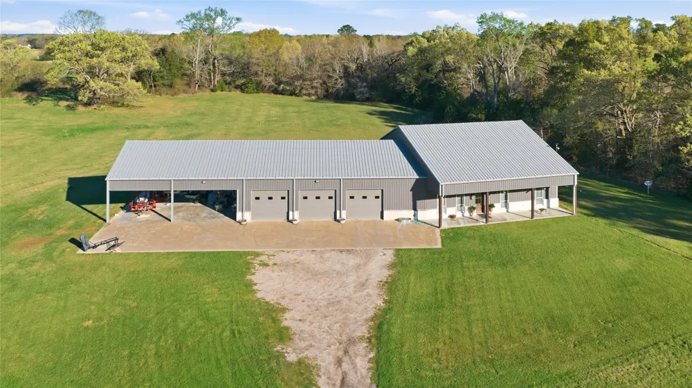 13001 County Road 3300 Brownsboro, TX 75756