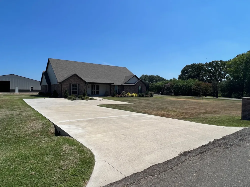 251 Rs County Road 3430 Emory, TX 75440