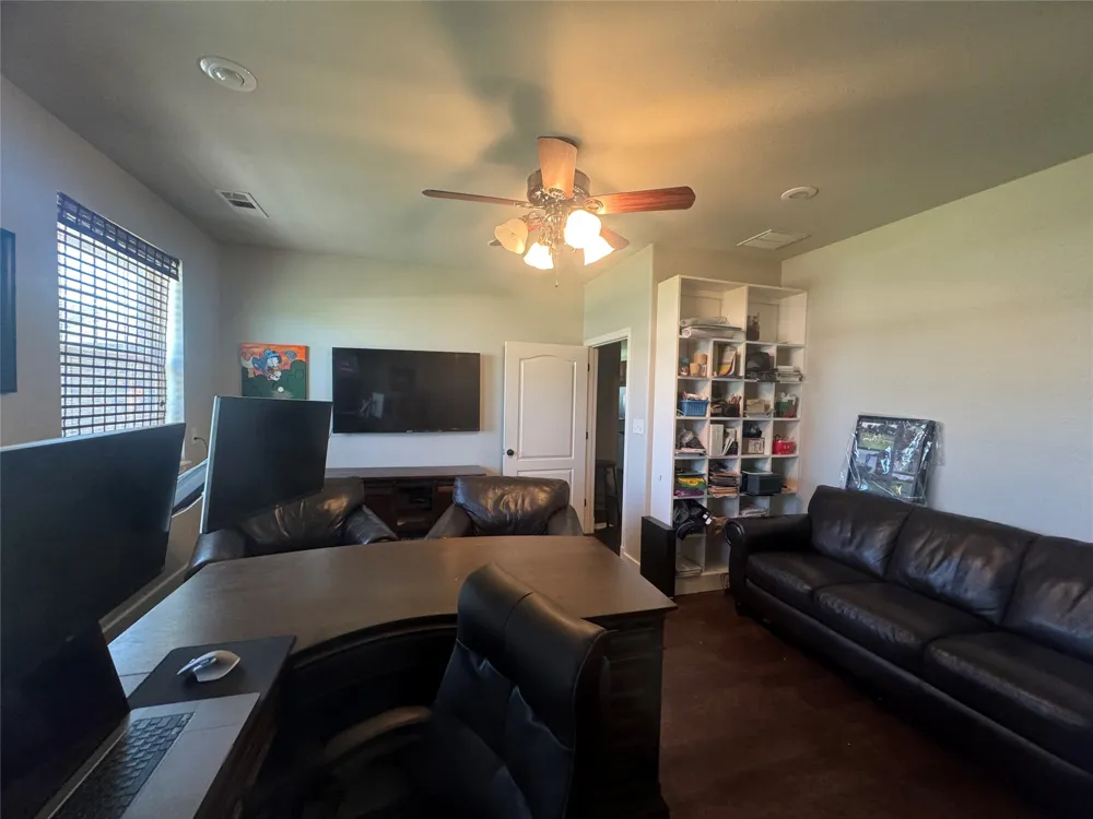 251 Rs County Road 3430 Emory, TX 75440