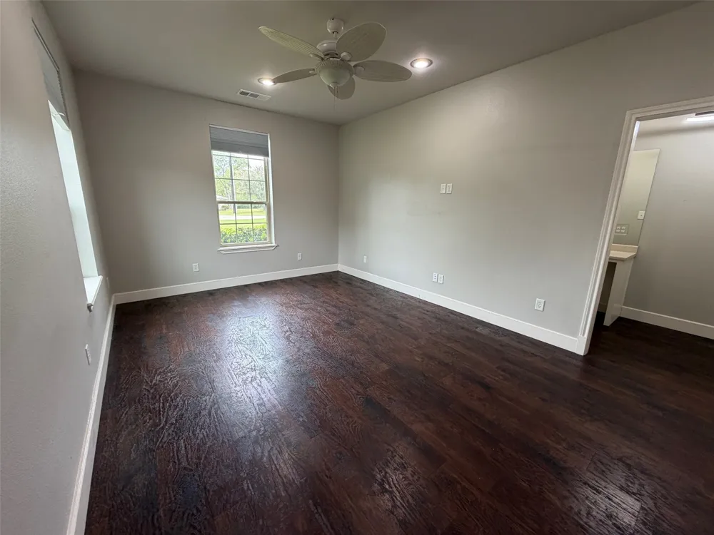 251 Rs County Road 3430 Emory, TX 75440