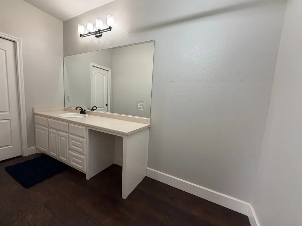 251 Rs County Road 3430 Emory, TX 75440