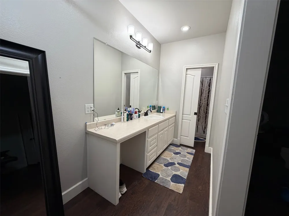 251 Rs County Road 3430 Emory, TX 75440