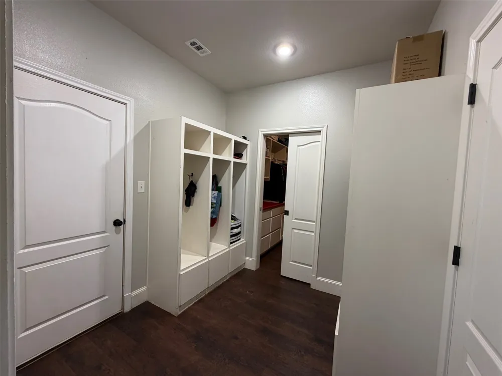 251 Rs County Road 3430 Emory, TX 75440