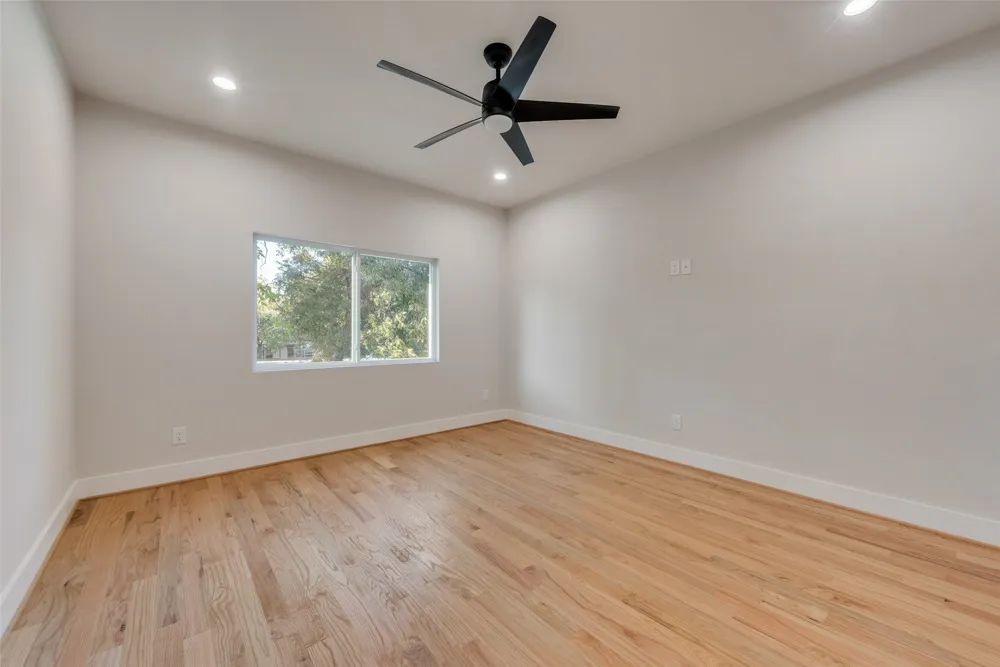 1623 Lansford Avenue Dallas, TX 75224